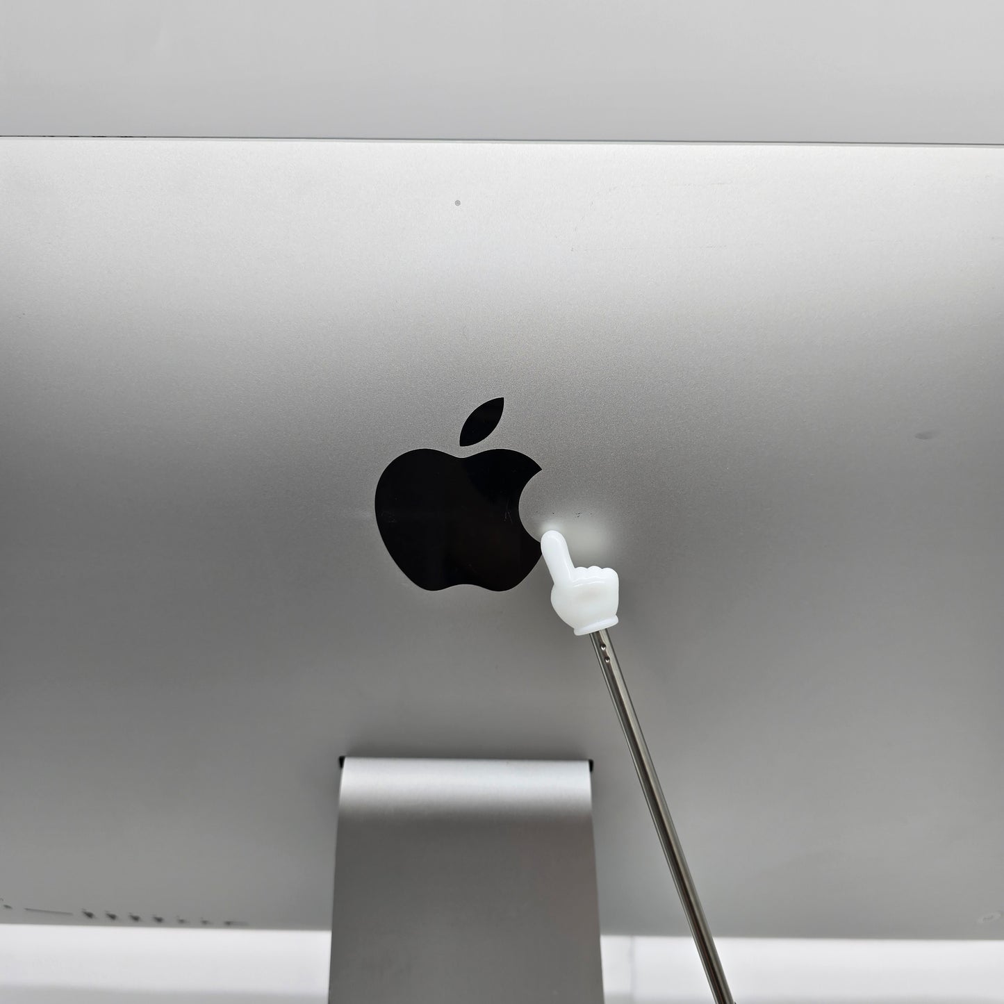Apple iMac A1419 27" | i5 3.2 GHz | 16GB | 500GB SSD | Chip+Scratches