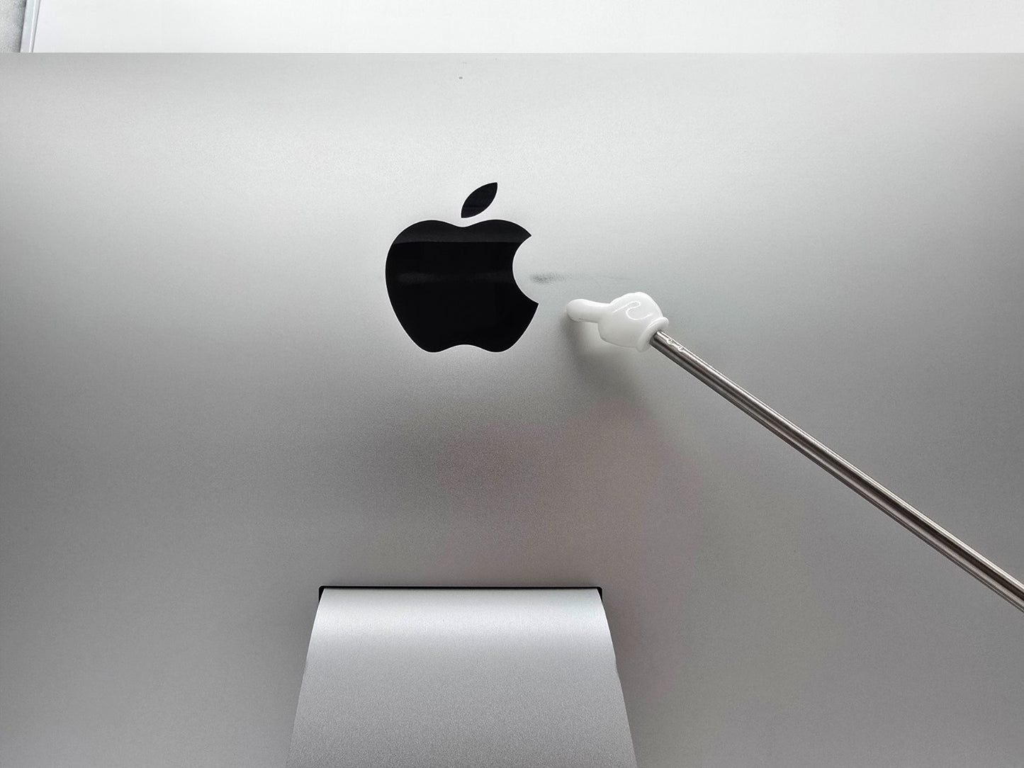 Apple iMac A1419 27" 5K | i5 3.2 GHz | 32GB | 500GB SSD | Screen Scratch + Logo